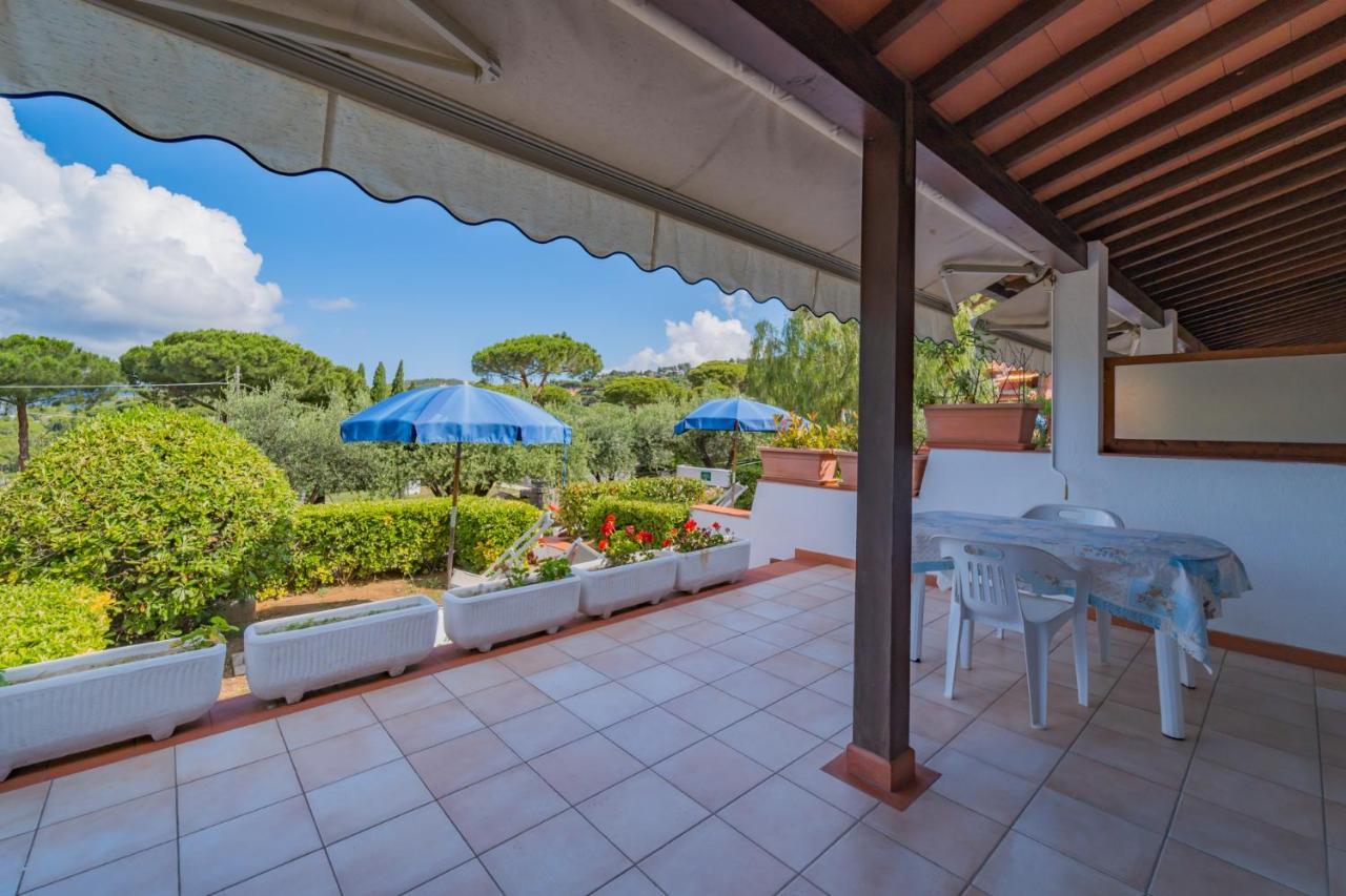 Residence Baia Delle Grazie Casa Morcone Exterior foto