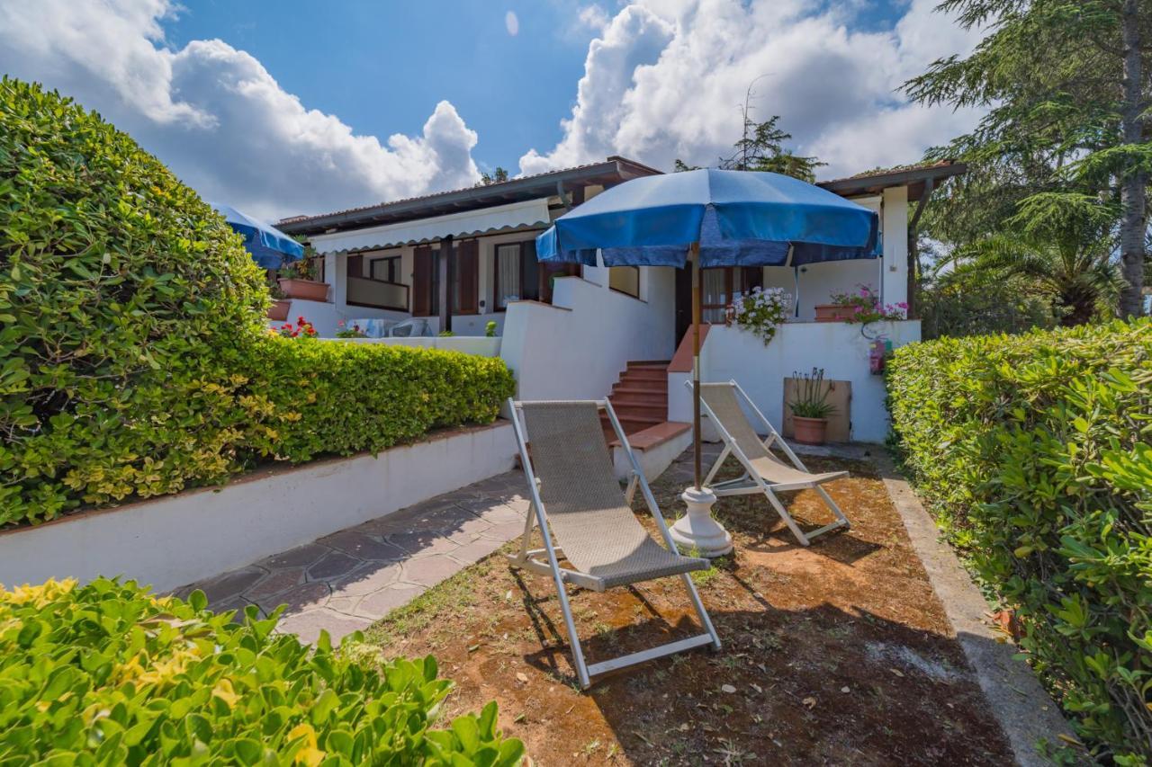 Residence Baia Delle Grazie Casa Morcone Exterior foto